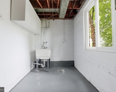 7005 Halleck Street - Photo Thumbnail 27