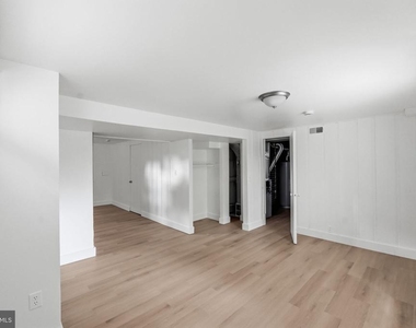 7005 Halleck Street - Photo Thumbnail 23