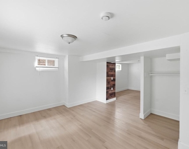 7005 Halleck Street - Photo Thumbnail 24