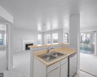 14000 Lord Marlborough Place - Photo Thumbnail 9
