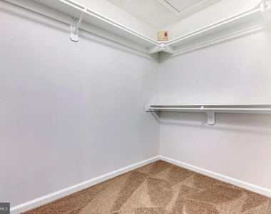 16131 Parklawn Place - Photo Thumbnail 32