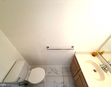 5053 Colburn Terrace - Photo Thumbnail 10
