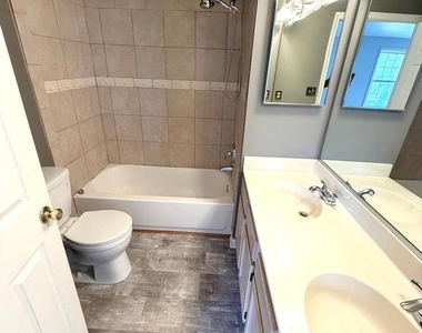 5053 Colburn Terrace - Photo Thumbnail 14