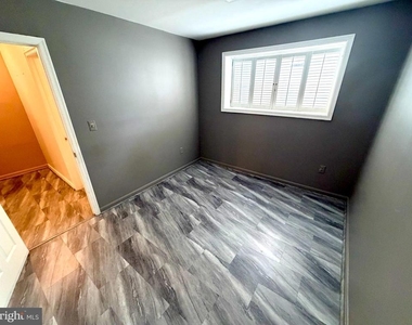5053 Colburn Terrace - Photo Thumbnail 20