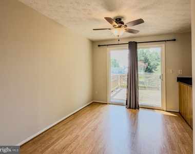18008 Wagonwheel Court - Photo Thumbnail 12