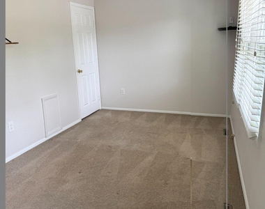 18008 Wagonwheel Court - Photo Thumbnail 1