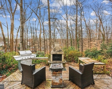 7832 Fulbright Court - Photo Thumbnail 35