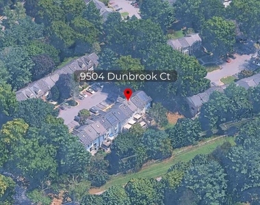 9504 Dunbrook Court - Photo Thumbnail 20