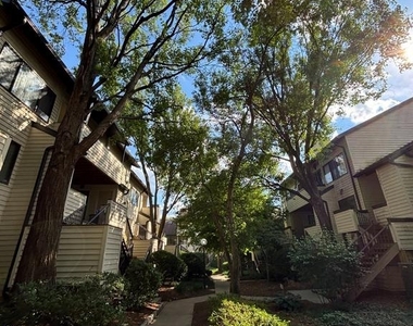 9966 Hellingly Place - Photo Thumbnail 28