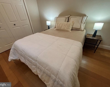 9966 Hellingly Place - Photo Thumbnail 19