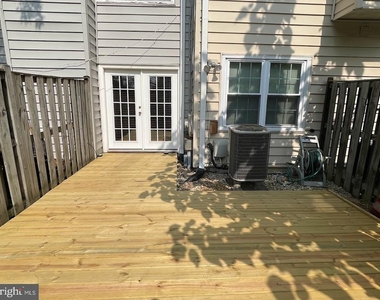 166 Crossbow Lane - Photo Thumbnail 15