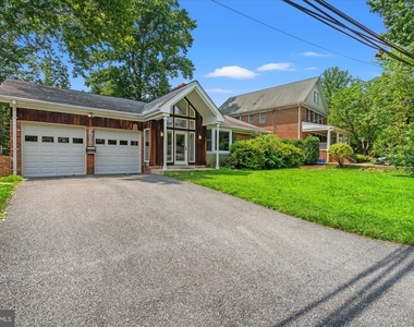 7504 Radnor Road - Photo Thumbnail 1