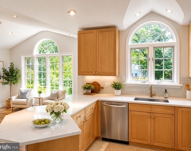 3120 Winnett Road - Photo Thumbnail 1