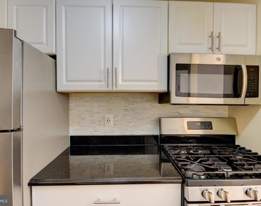 3386 Hewitt Avenue - Photo Thumbnail 11