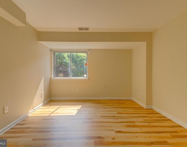 3386 Hewitt Avenue - Photo Thumbnail 17