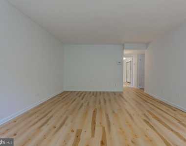 3386 Hewitt Avenue - Photo Thumbnail 3