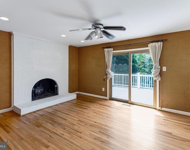 7416 Royal Dominion Drive - Photo Thumbnail 17