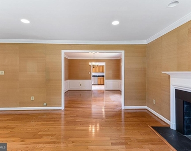 7416 Royal Dominion Drive - Photo Thumbnail 14