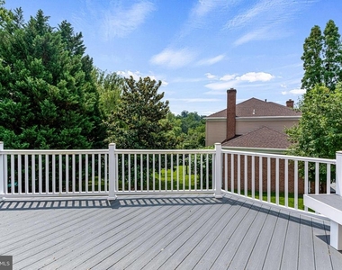 7416 Royal Dominion Drive - Photo Thumbnail 18