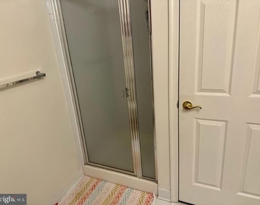 121 Moore Drive - Photo Thumbnail 10