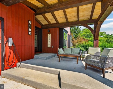 6192 Llanfair Drive - Photo Thumbnail 32