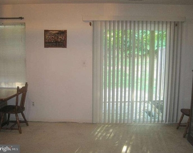 9629 Hadleigh Court - Photo Thumbnail 16