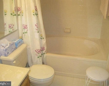 9629 Hadleigh Court - Photo Thumbnail 11
