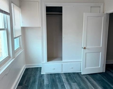 27 E Main Street - Photo Thumbnail 4