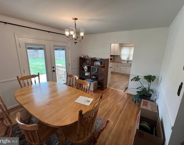 6017 Black Friars Circle - Photo Thumbnail 12