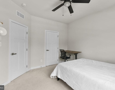 10706 Larkswood Street - Photo Thumbnail 25