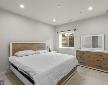 10706 Larkswood Street - Photo Thumbnail 37