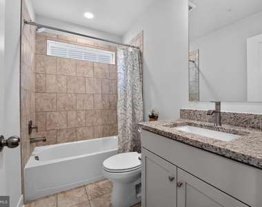 1808 Parham Way - Photo Thumbnail 24