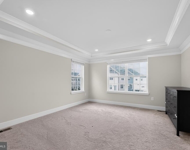 1808 Parham Way - Photo Thumbnail 15