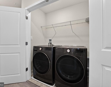 1808 Parham Way - Photo Thumbnail 26