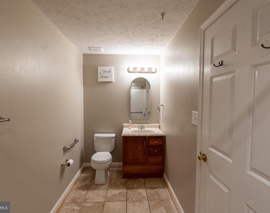689 Winding Stream Way - Photo Thumbnail 18