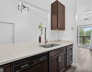 6703 Rapid Water Way - Photo Thumbnail 11