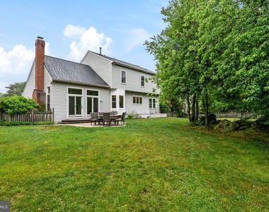 119 Fordham Drive - Photo Thumbnail 37