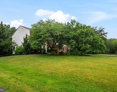 119 Fordham Drive - Photo Thumbnail 41