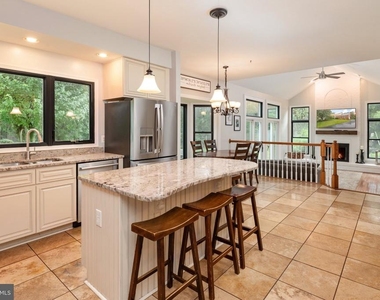119 Fordham Drive - Photo Thumbnail 12