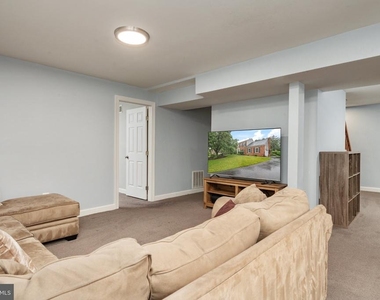119 Fordham Drive - Photo Thumbnail 33