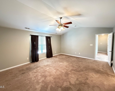 420 Cline Falls Drive - Photo Thumbnail 16