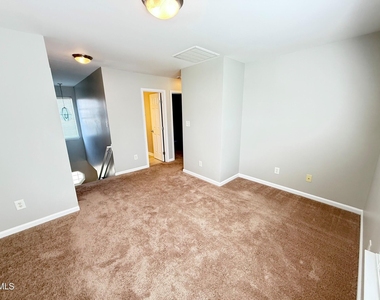 420 Cline Falls Drive - Photo Thumbnail 12