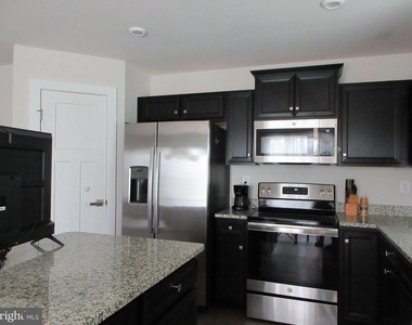383 Windflower Drive - Photo Thumbnail 2