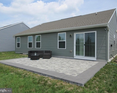 383 Windflower Drive - Photo Thumbnail 13