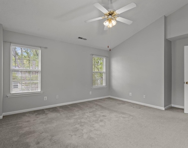 5316 Corinthian Way - Photo Thumbnail 18