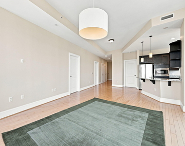 400 W North Street - Photo Thumbnail 39