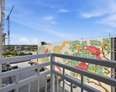 400 W North Street - Photo Thumbnail 60