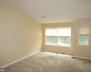 20 Doolin Bay Drive - Photo Thumbnail 18