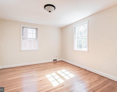 4721 Yuma Street Nw - Photo Thumbnail 26