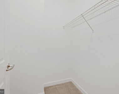 1111 25th Street Nw - Photo Thumbnail 11